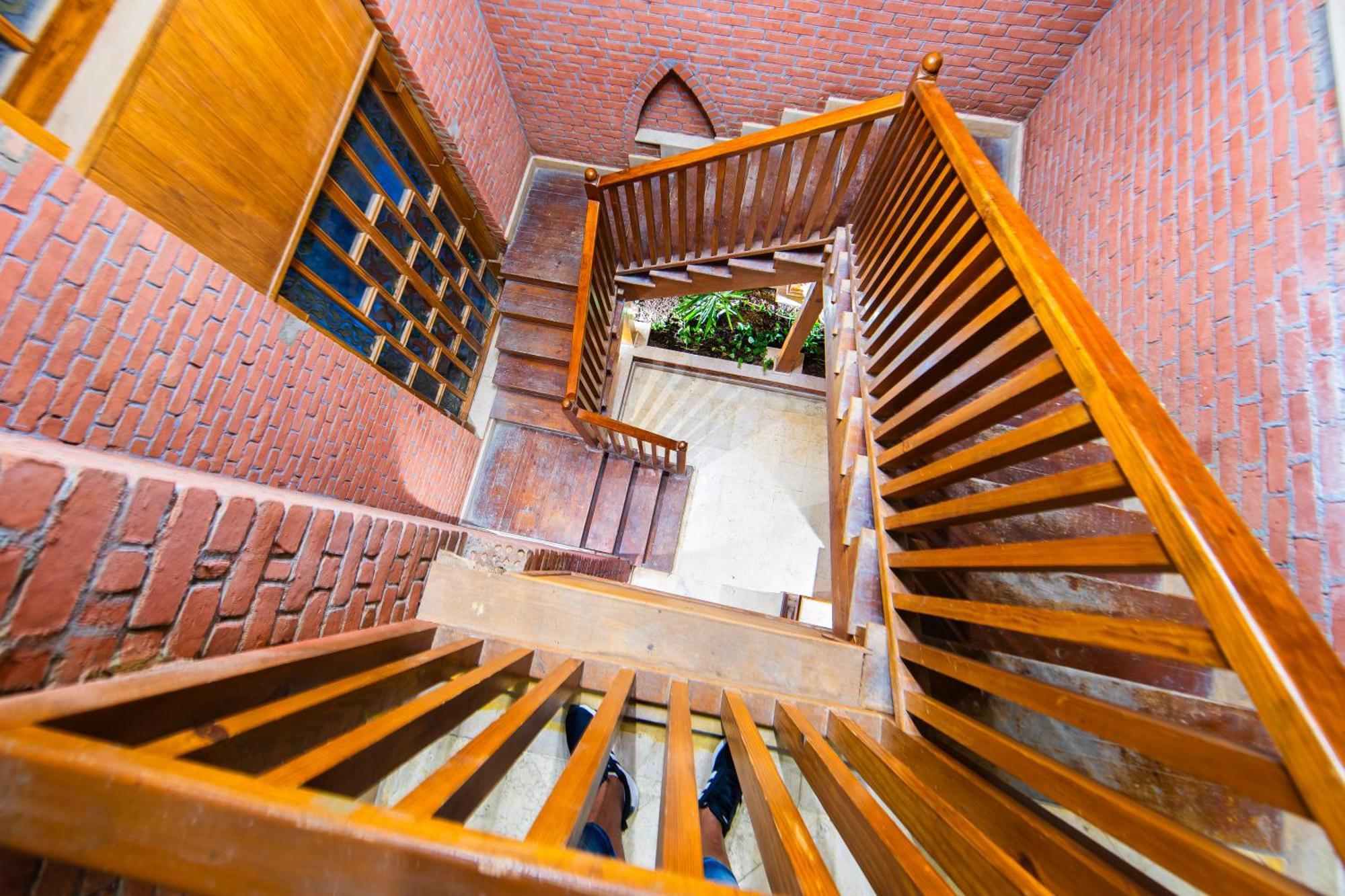 The Grand Hotel Sharm El Sheikh 外观 照片 Staircase
